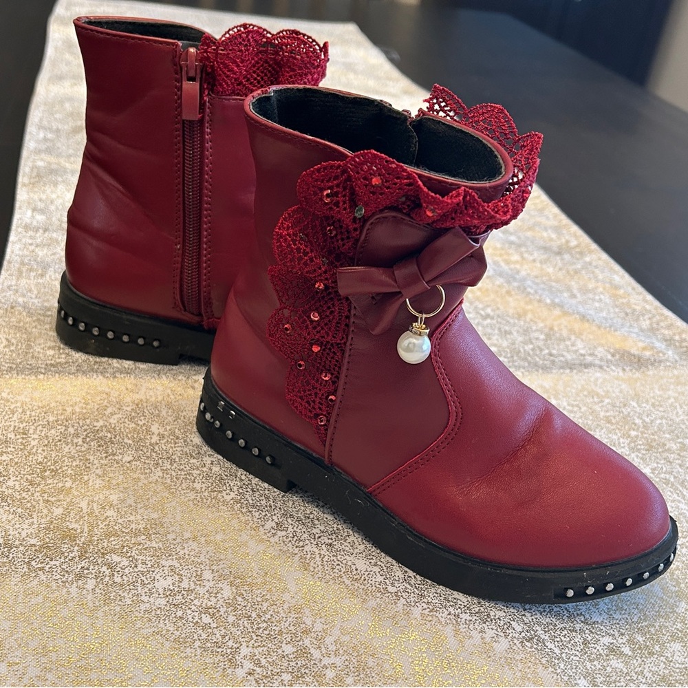 Girls Lace Trimmed Pearl Bow Tie Ankle Boots